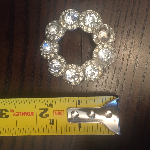 Bundle of Vintage Brooches - Picture 5 of 8